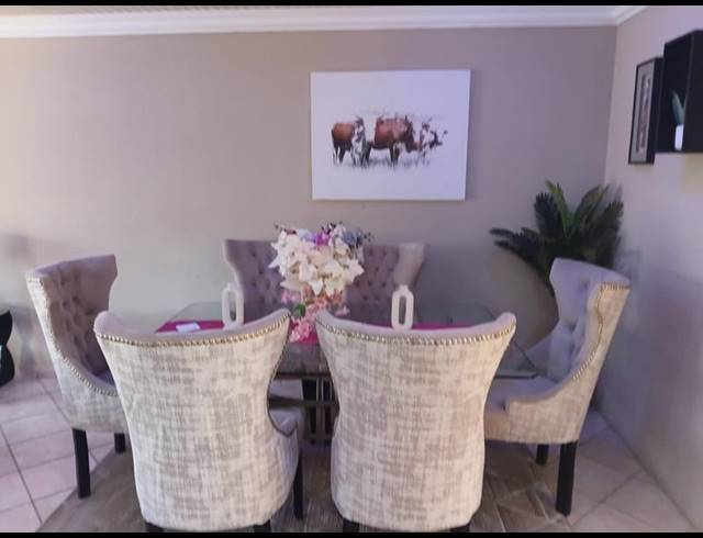 4 BEDROOM TOWNHOUSE FOR SALE IN LIEFDE EN VREDE